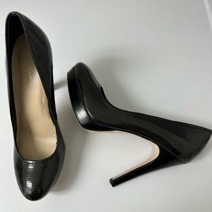 Calvin Klein platform high heel shoe. Worn, still in great condition. Size 8